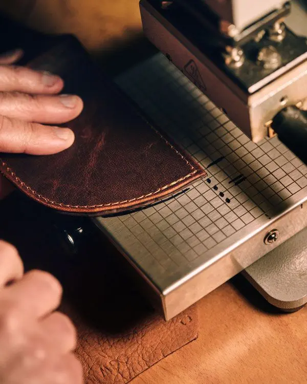 Leather repair Dubai